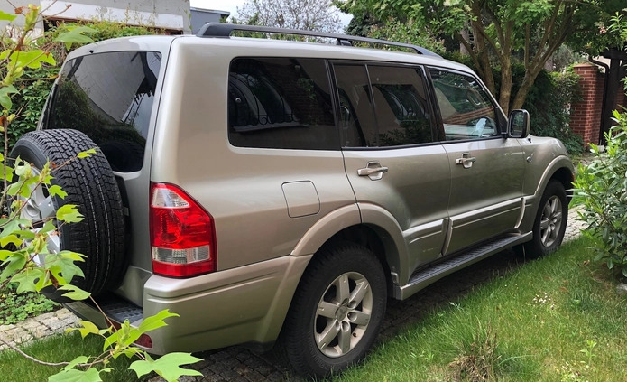 Mitsubishi Pajero cena 45500 przebieg: 193000, rok produkcji 2005 z Wrocław małe 172